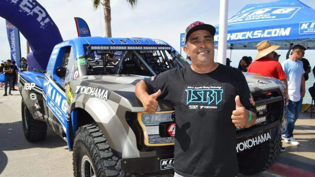 Correran Baja 1000 cenizas de su padre